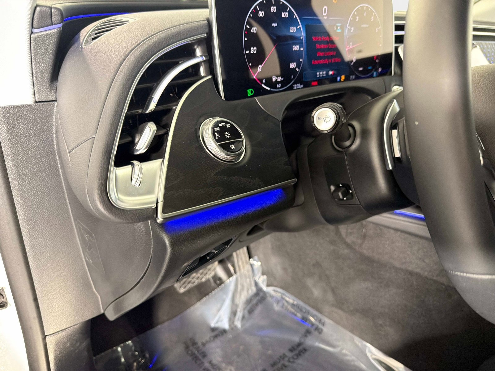 Used 2025 Mercedes-Benz E 350 Sedan image 42