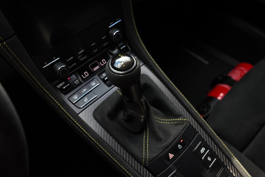 Used 2024 Porsche 718 Cayman GT4 RS w/ Weissach Package image 15