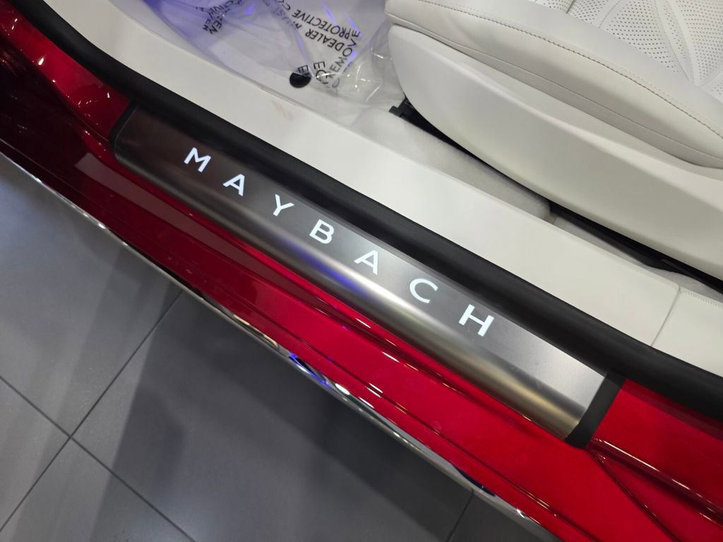 Certified 2026 Mercedes-Benz Maybach SL 680 image 14
