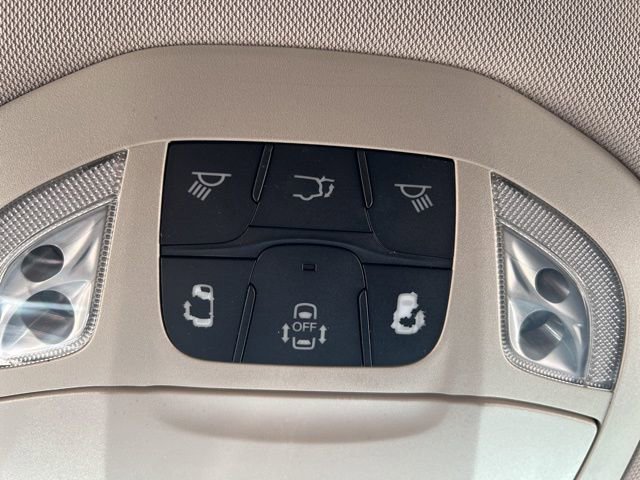 Certified 2019 Chrysler Pacifica Touring-L image 27