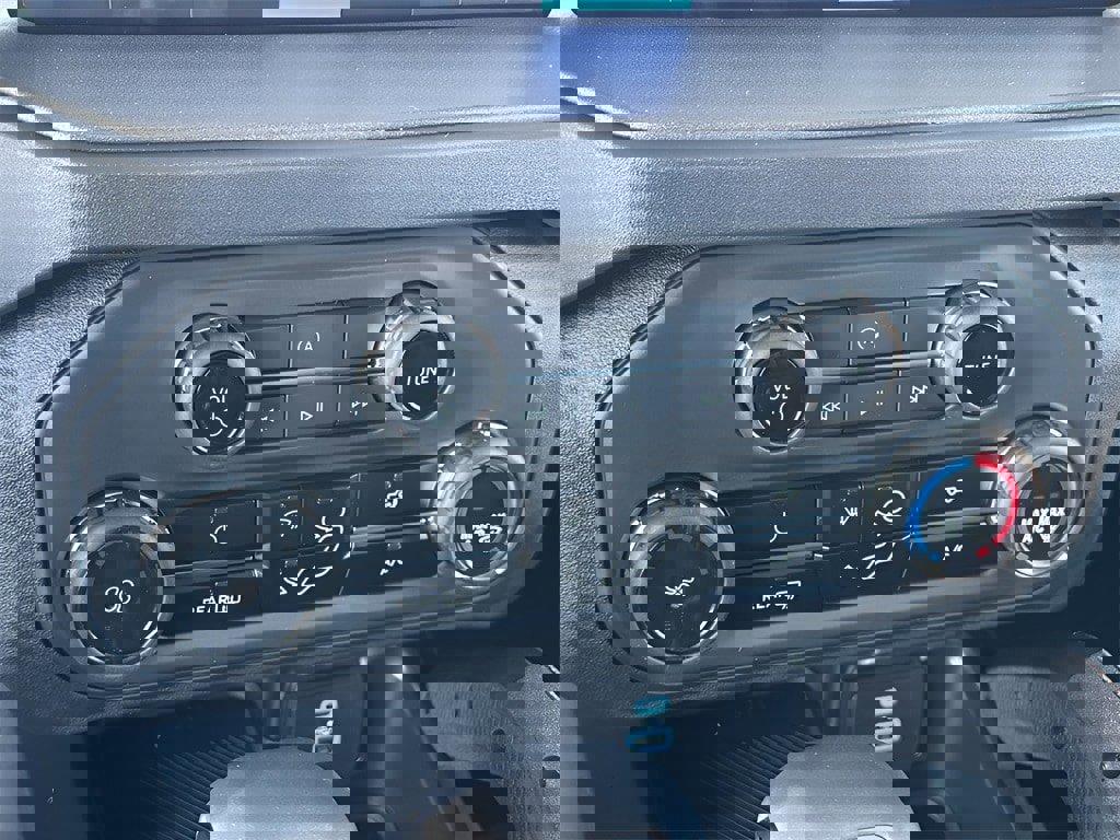 New 2025 Ford Bronco Badlands image 17