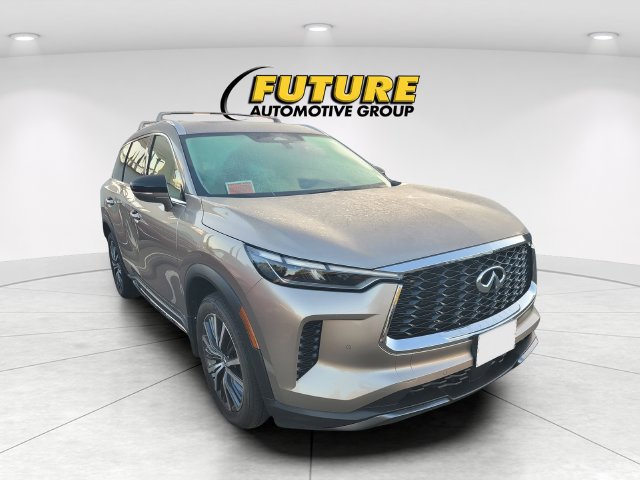 Used 2023 INFINITI QX60 Sensory w/ Vision Package