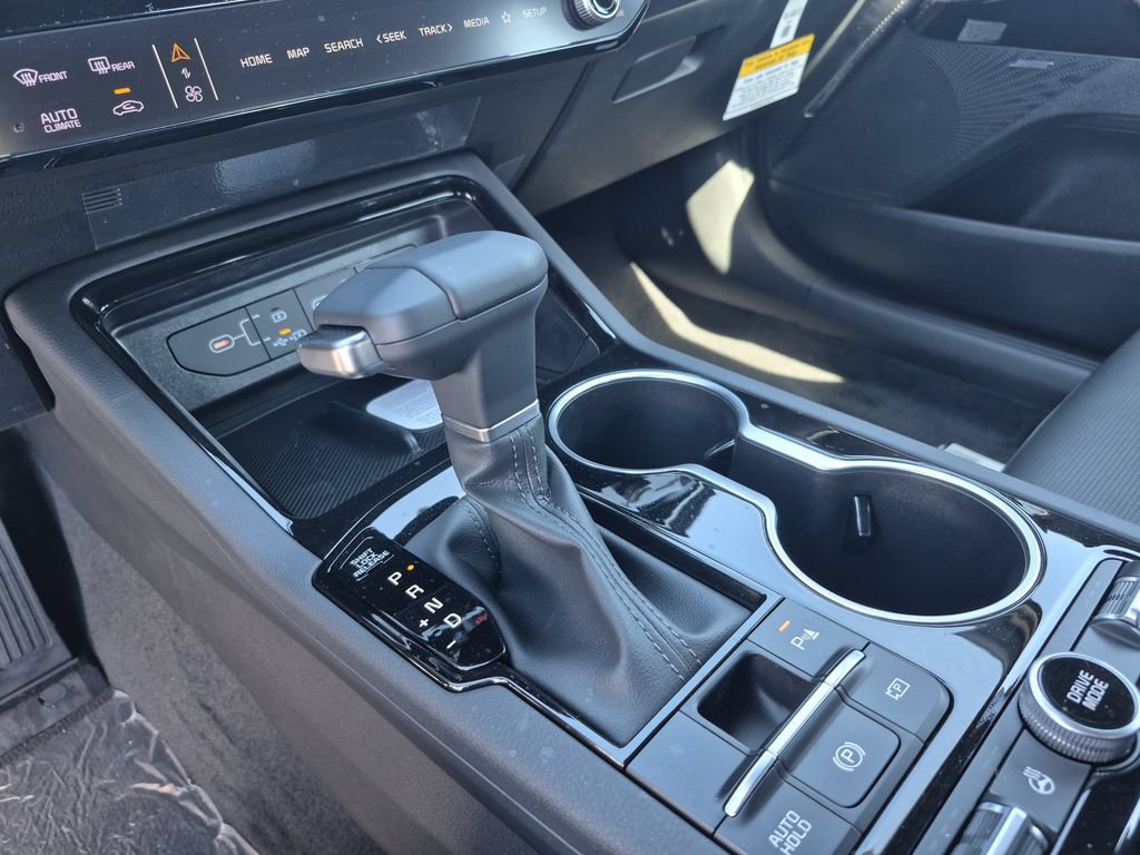 New 2026 Kia K5 GT-Line w/ GT-Line Premium Package AWD/4WD image 9