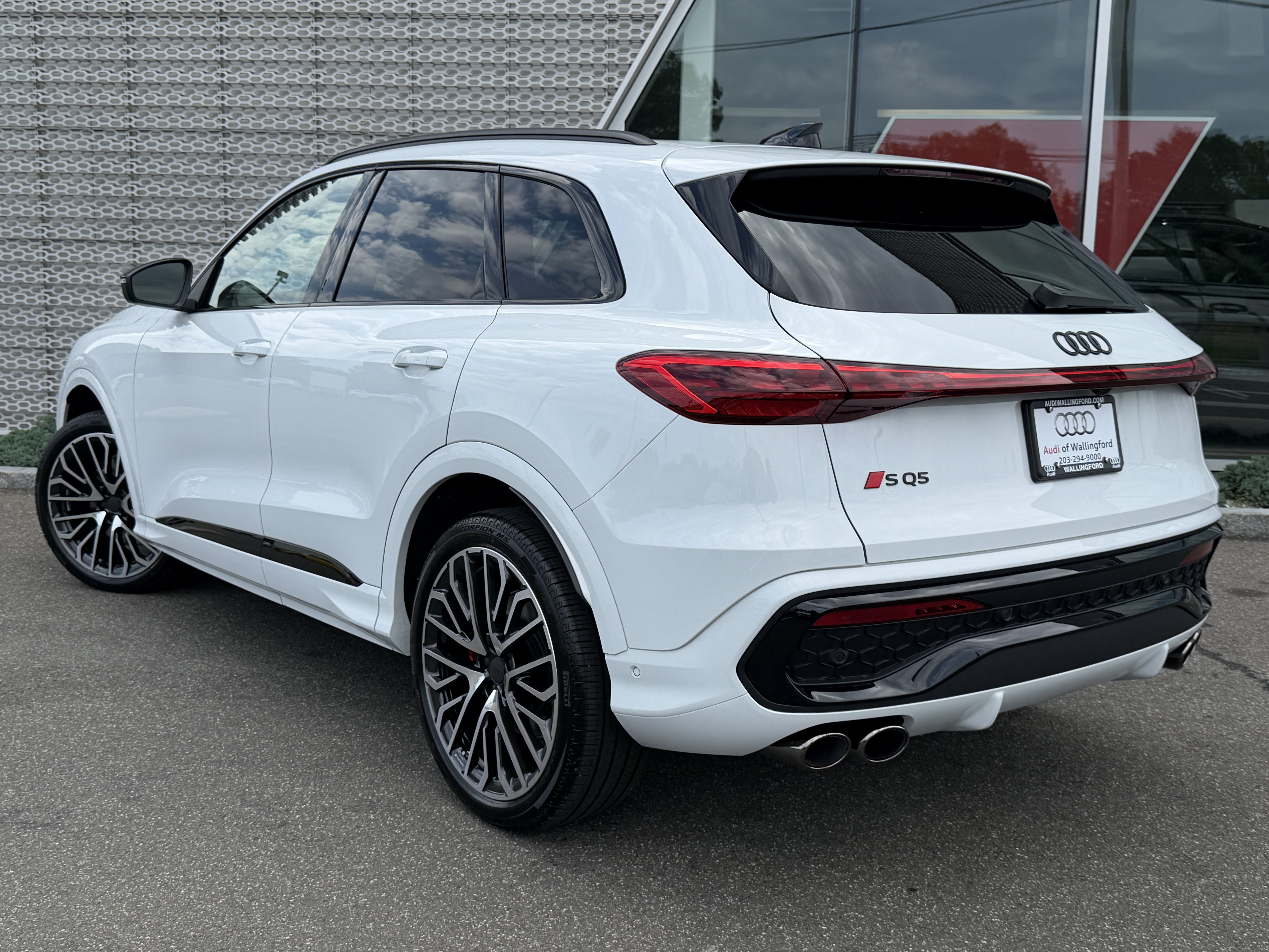 New 2026 Audi SQ5 Premium Plus AWD/4WD image 3