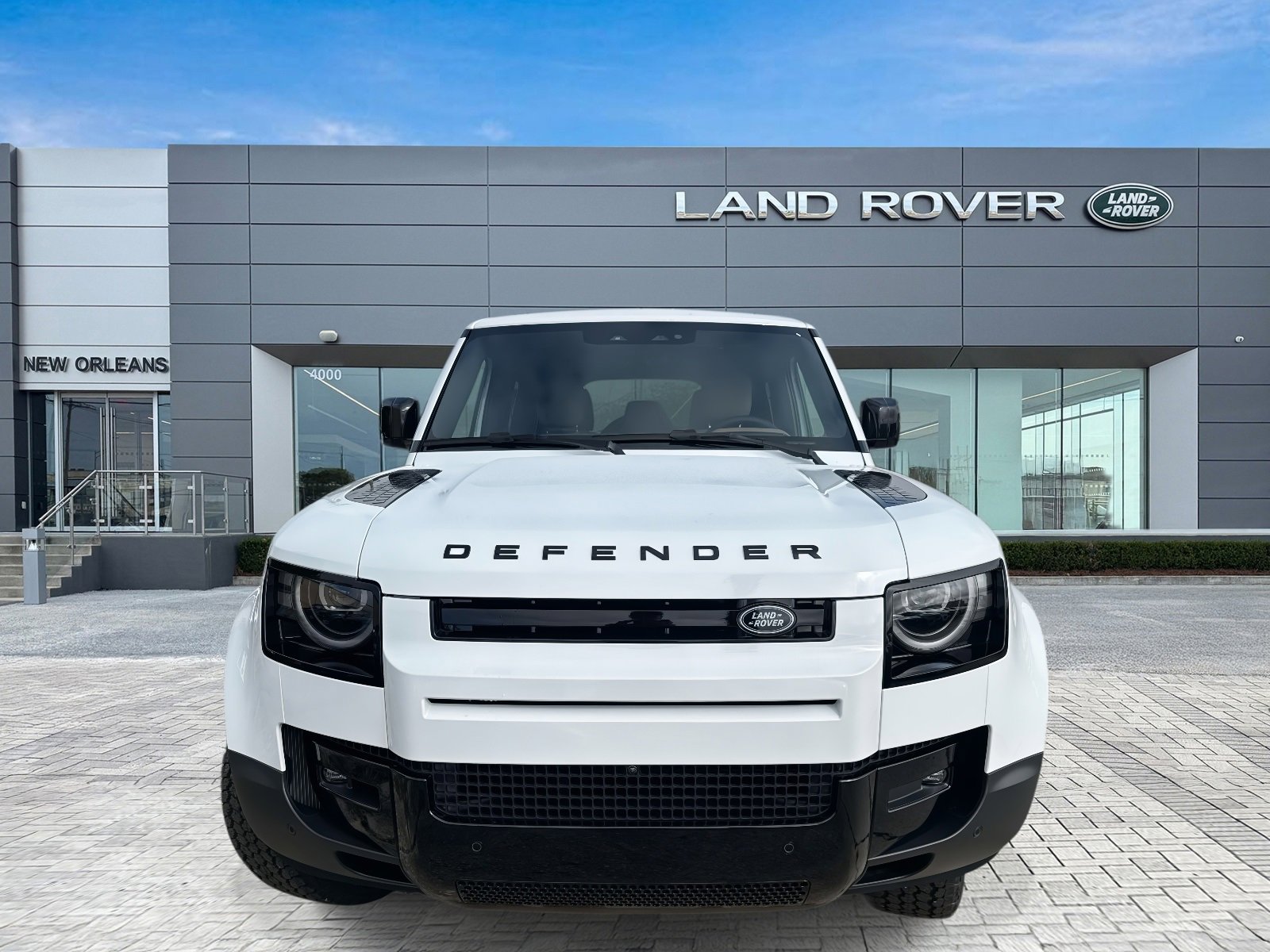 New 2026 Land Rover Defender 110 S image 4