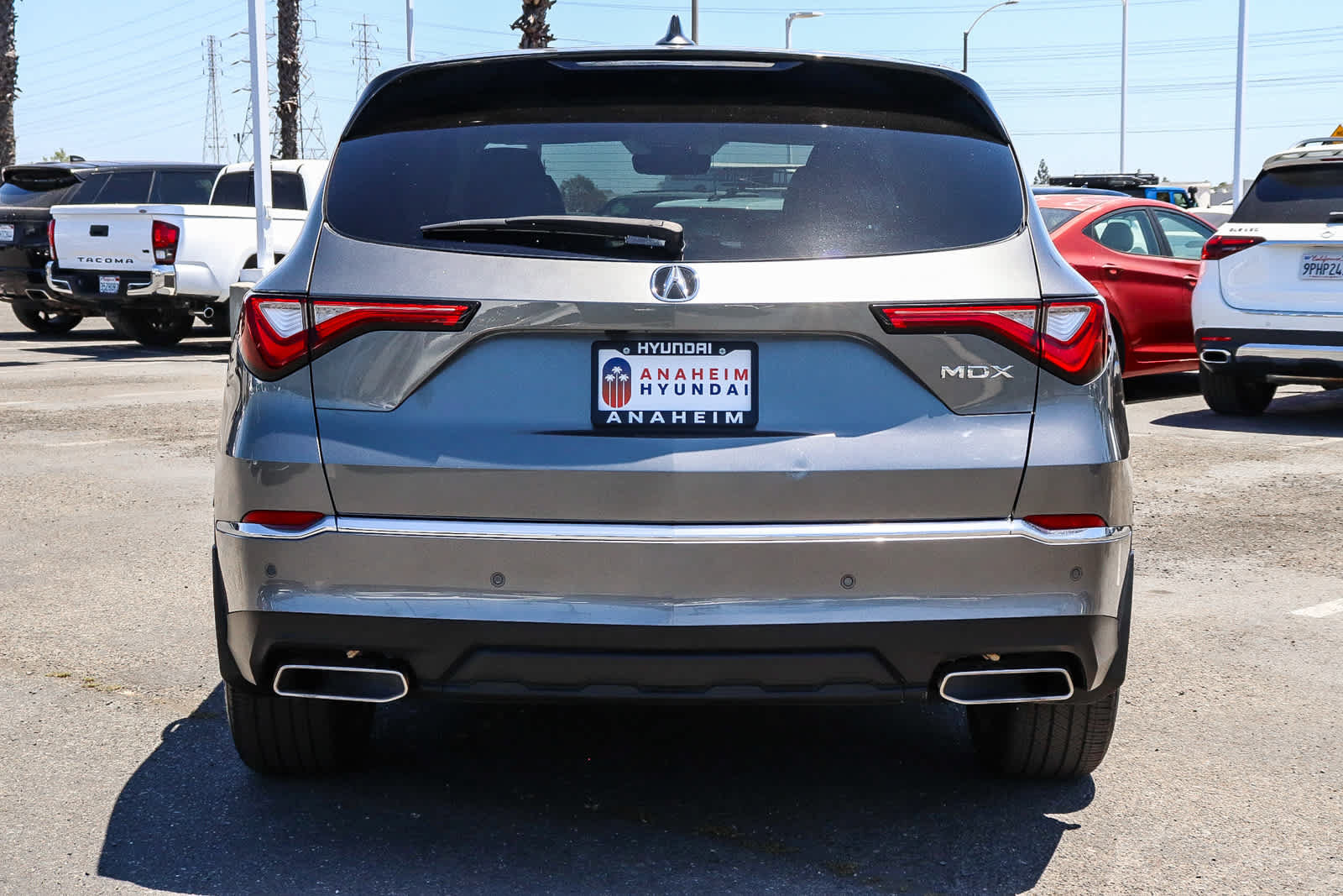 Used 2024 Acura MDX FWD w/ Technology Package image 8