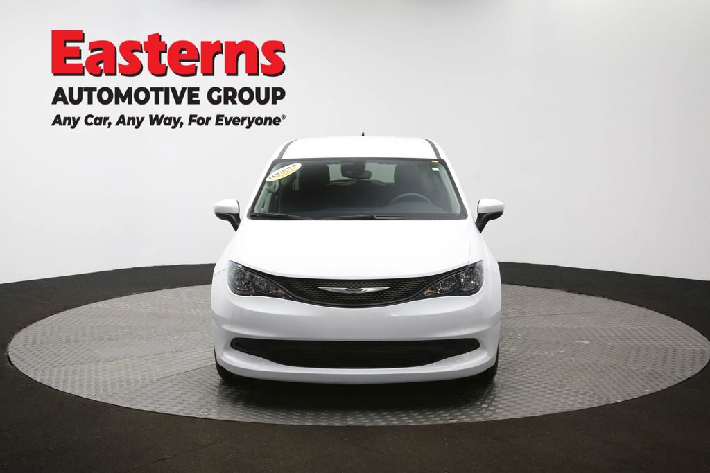 Used 2023 Chrysler Voyager LX image 52