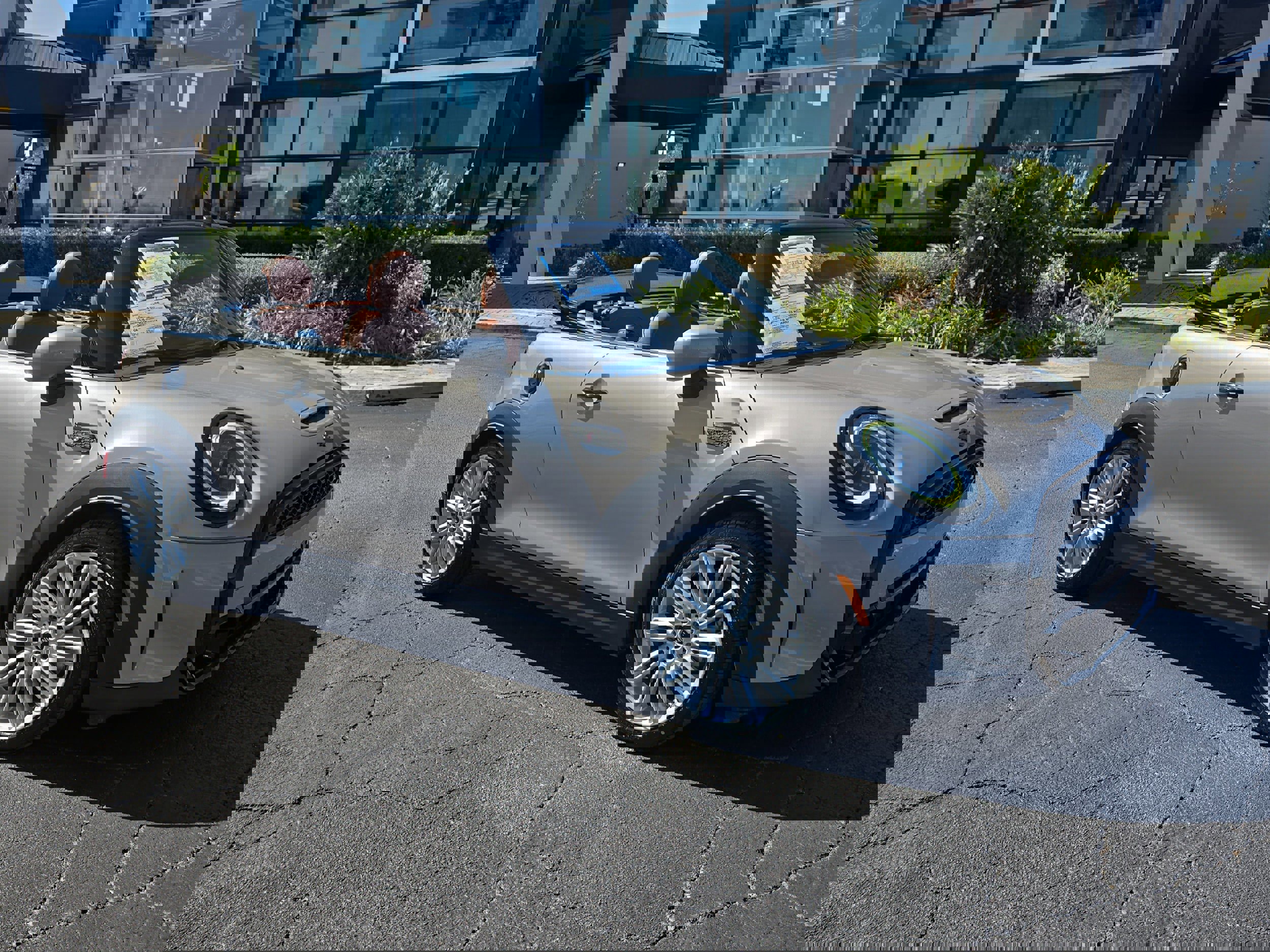 Used 2023 MINI Cooper S w/ Signature Upholstery Package image 2