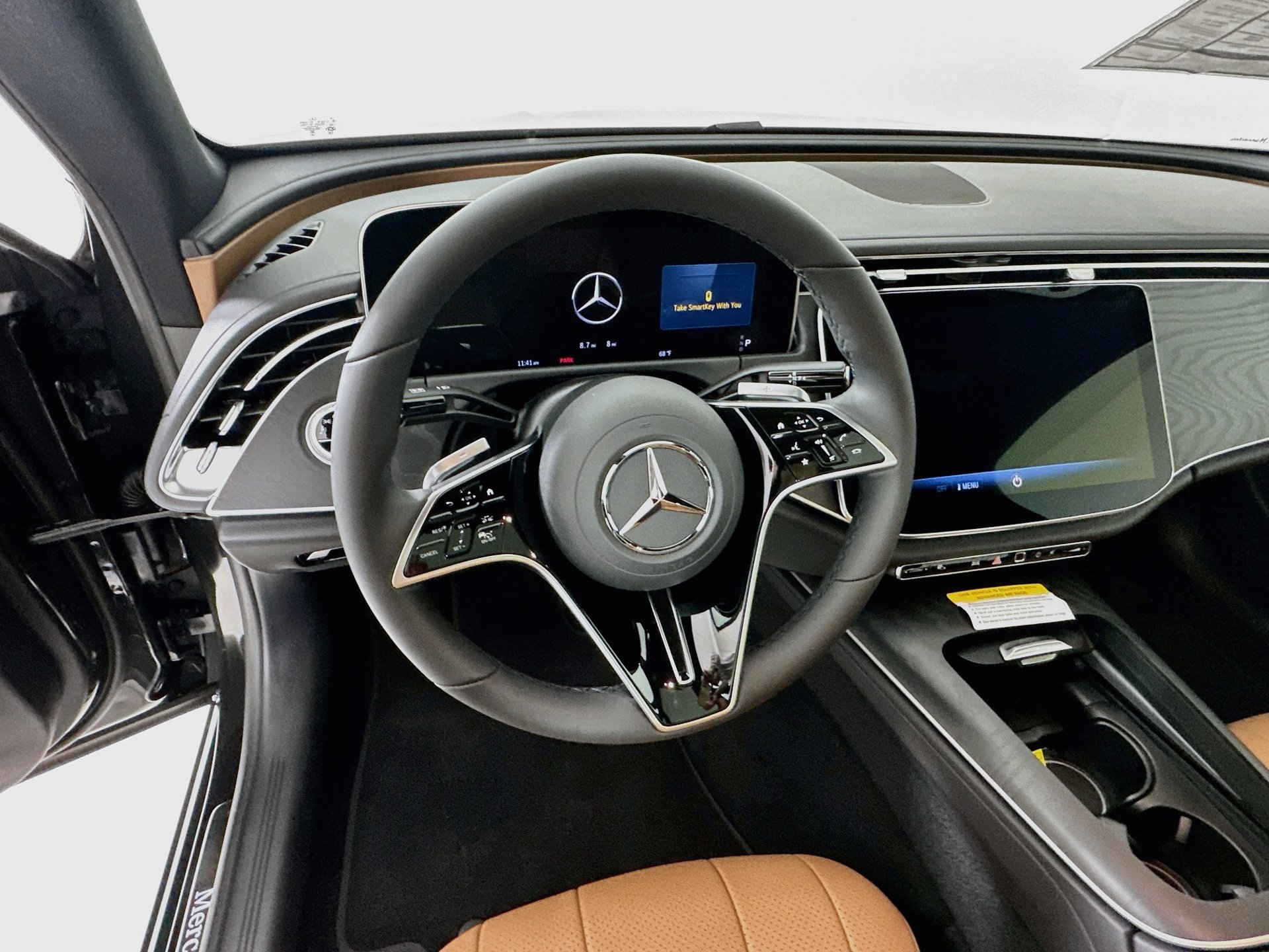 New 2027 Mercedes-Benz E 350 4MATIC Sedan image 12