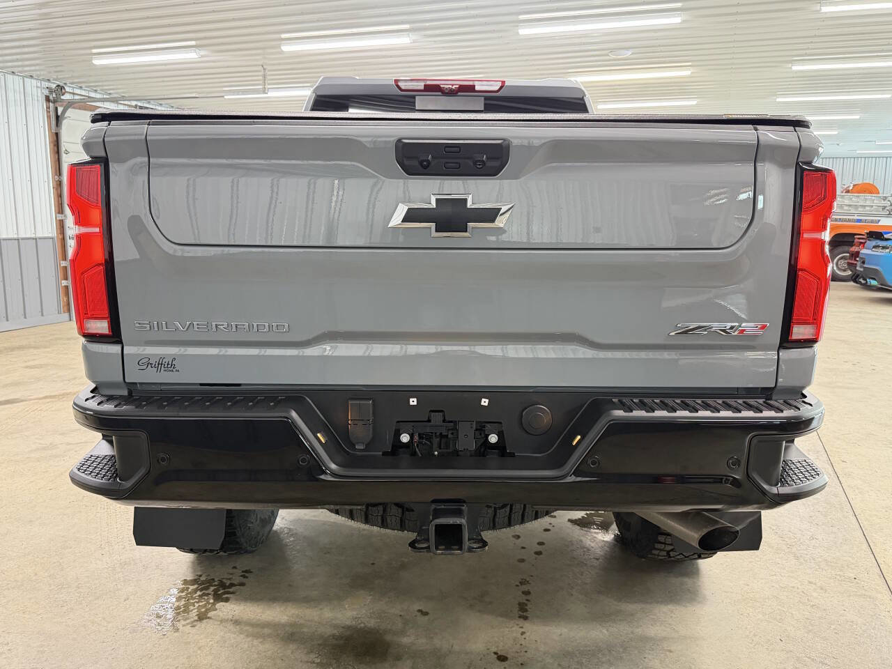 Used 2025 Chevrolet Silverado 2500 ZR2 w/ Technology Package image 4