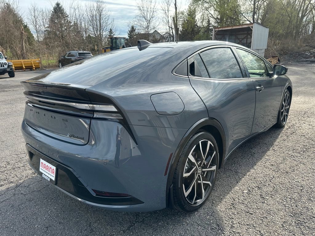 Used 2024 Toyota Prius Prime FWD image 15