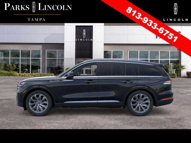 New 2026 Lincoln Aviator Reserve RWD image 3
