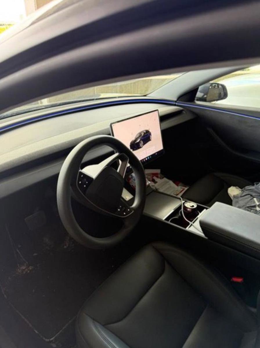 Used 2025 Tesla Model 3 Long Range AWD/4WD image 2