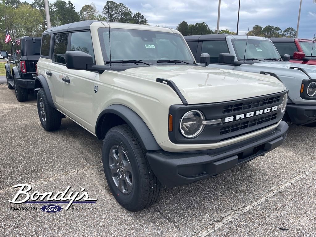 New 2026 Ford Bronco Big Bend AWD/4WD image 1