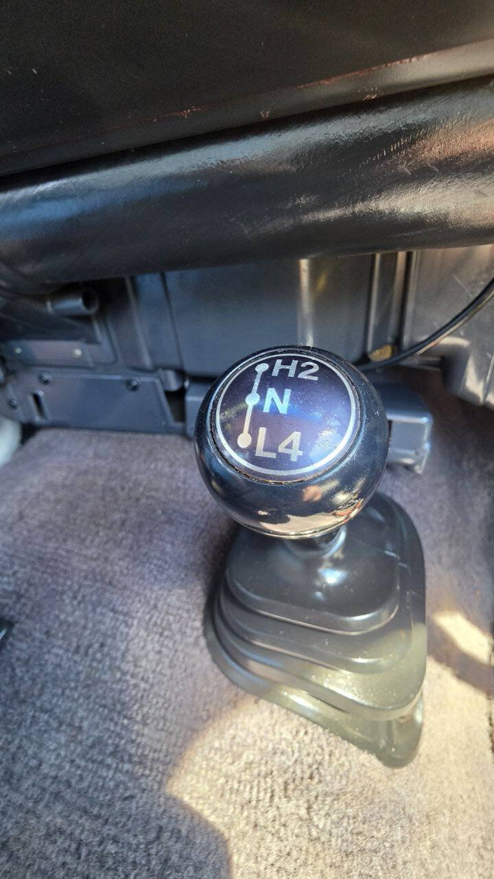 Used 1988 Toyota Land Cruiser AWD/4WD image 16