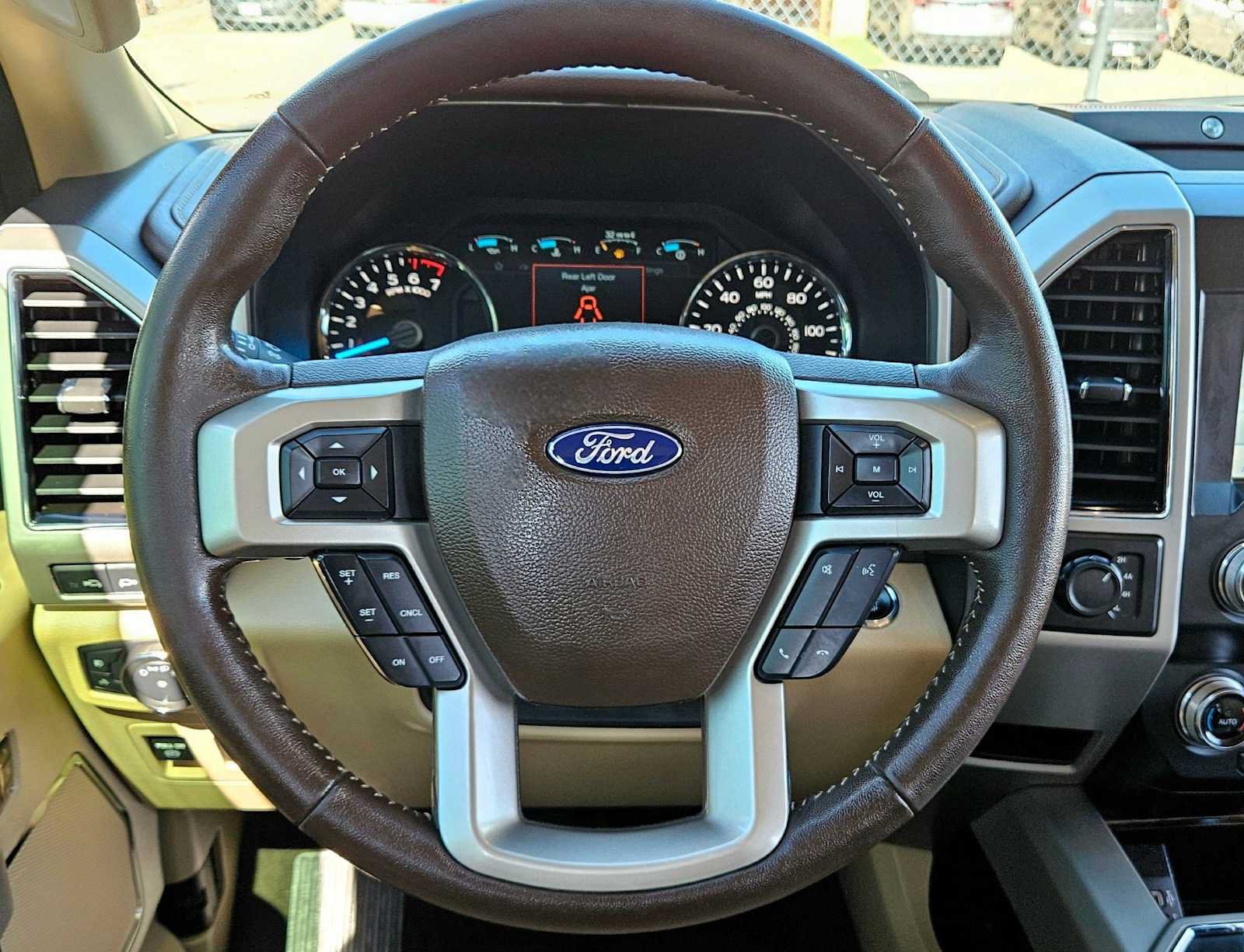 Used 2020 Ford F150 Lariat w/ Equipment Group 502A Luxury AWD/4WD image 21