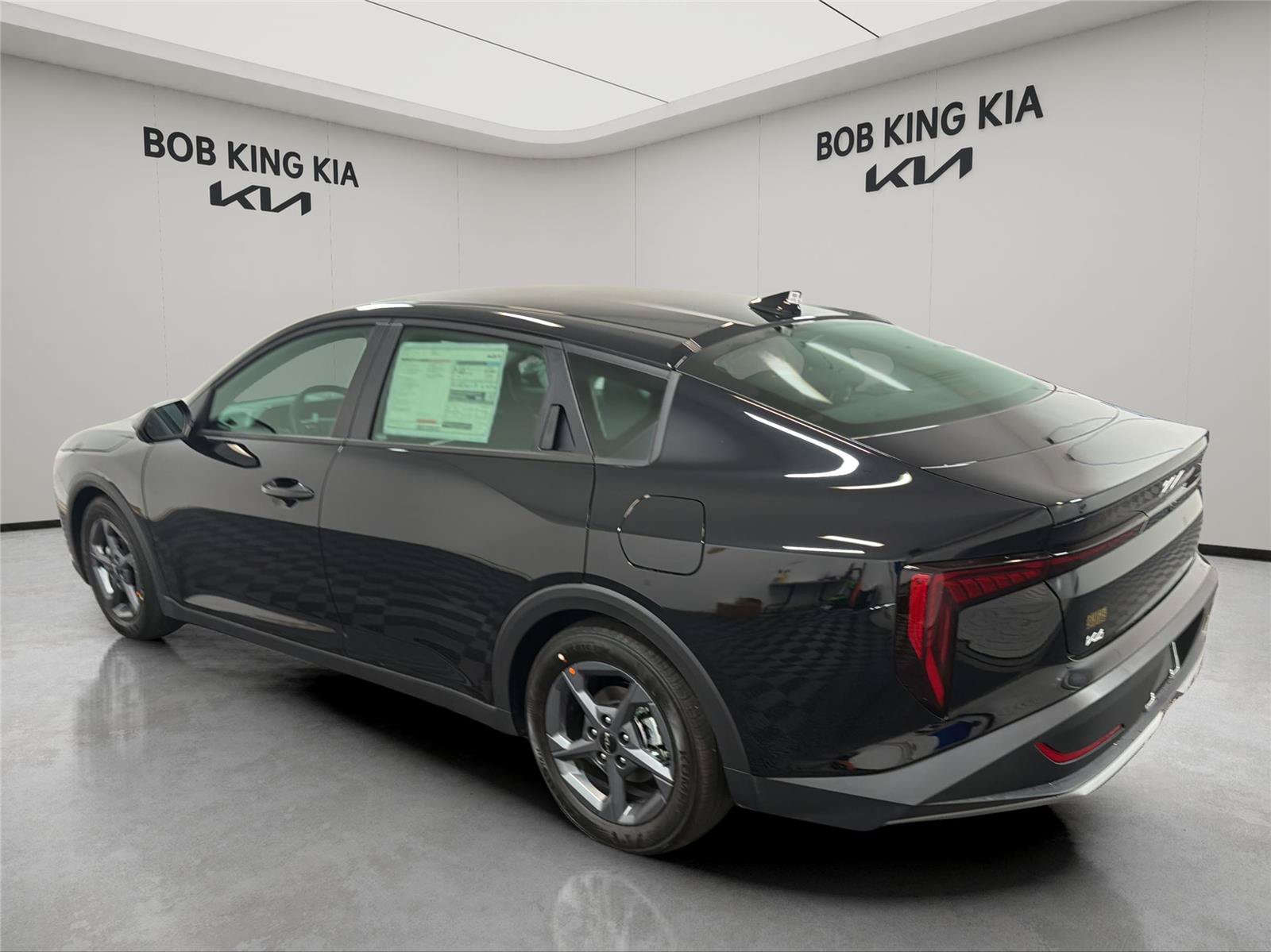 New 2026 Kia K4 FWD image 3