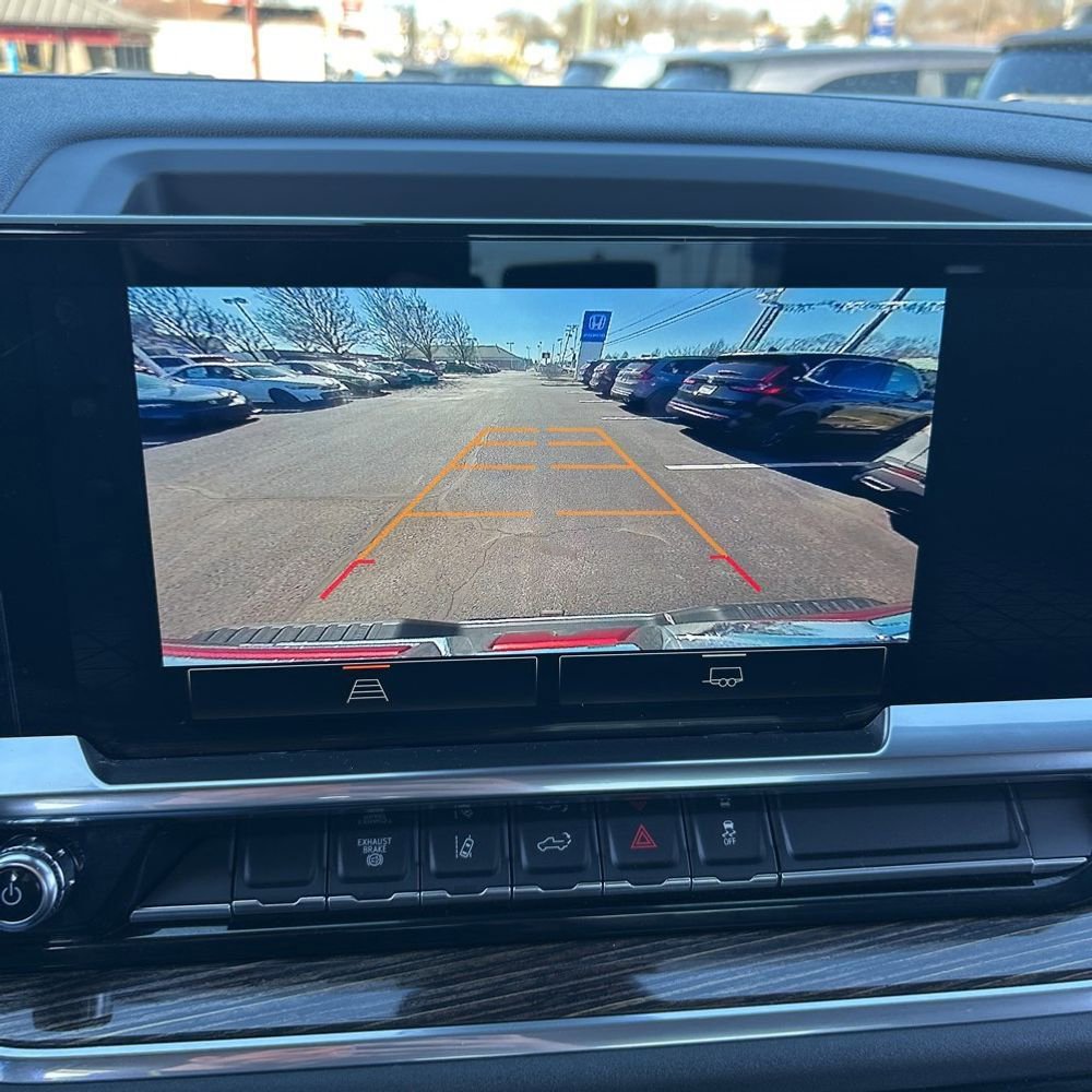 Used 2024 GMC Sierra 3500 SLE w/ SLE Value Package image 12