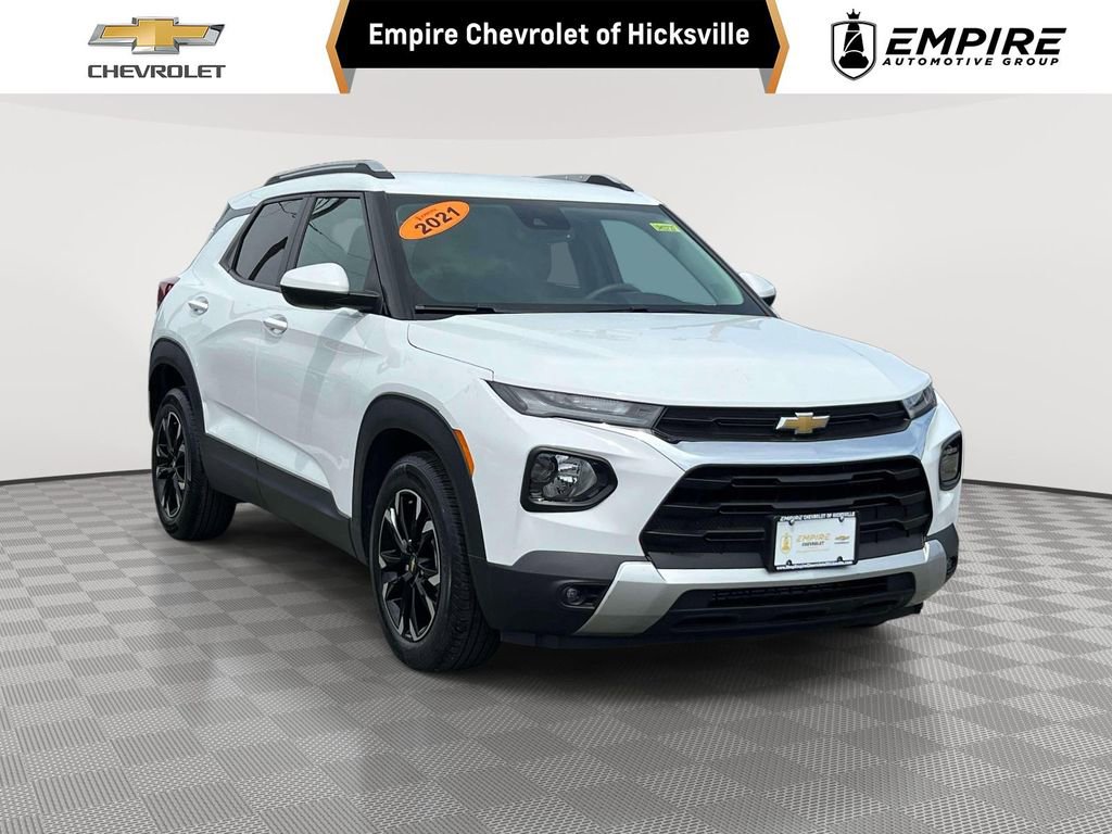 Used 2021 Chevrolet TrailBlazer LT w/ Convenience Package FWD image 1