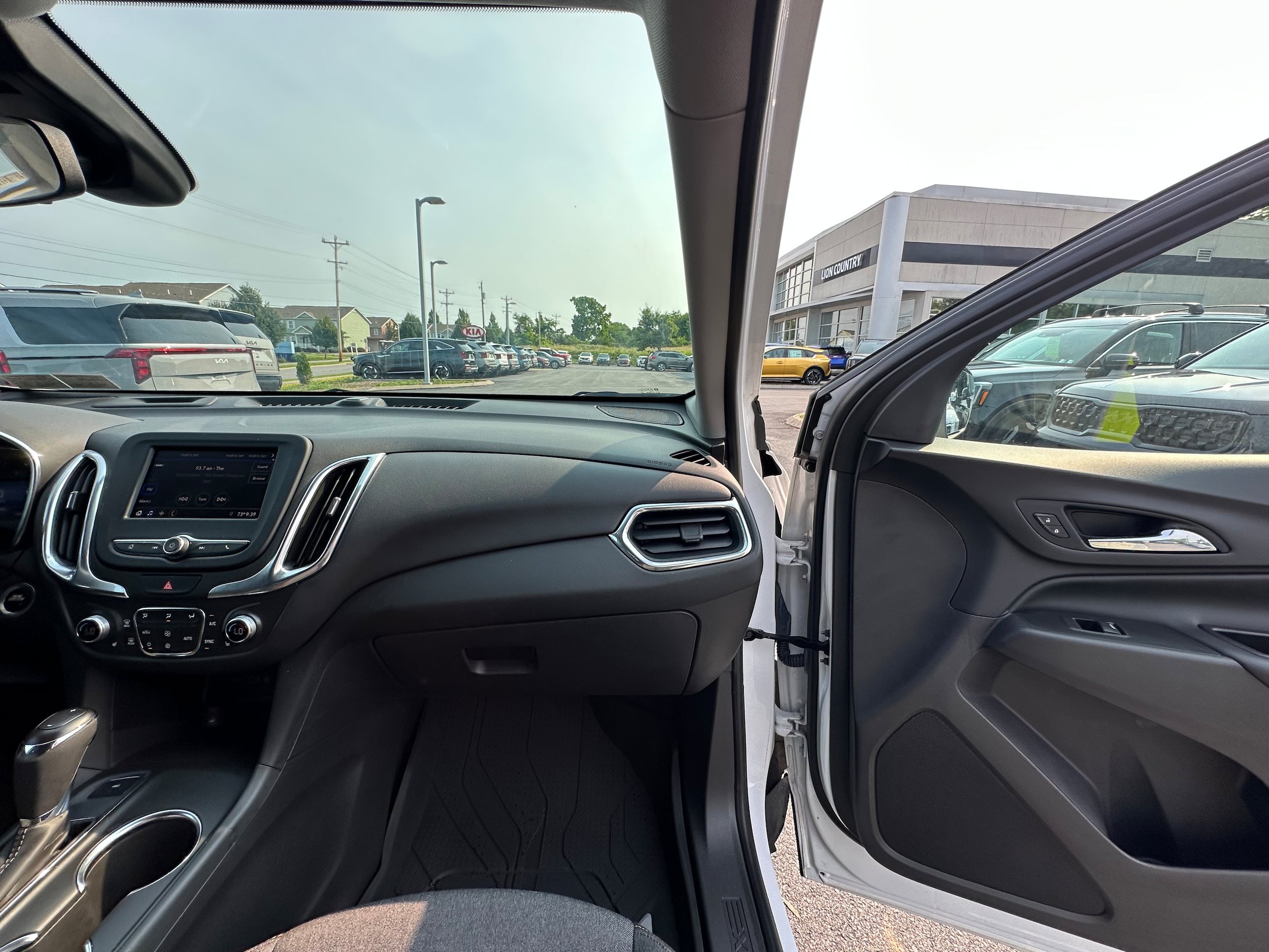 Used 2021 Chevrolet Equinox LT AWD/4WD image 19