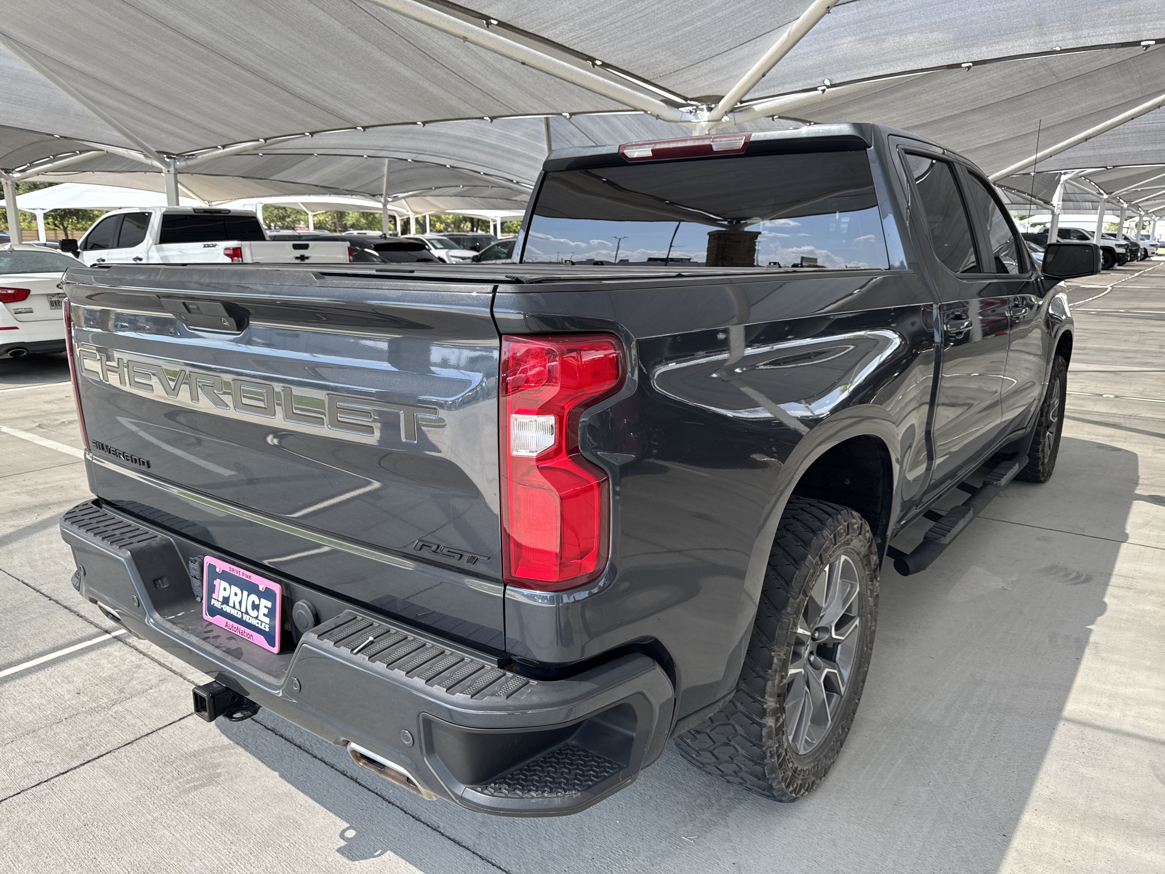 Used 2022 Chevrolet Silverado 1500 RST AWD/4WD image 5