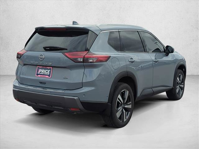 Used 2025 Nissan Rogue SL FWD image 6