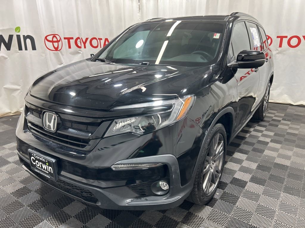 Used 2022 Honda Pilot Sport image 3