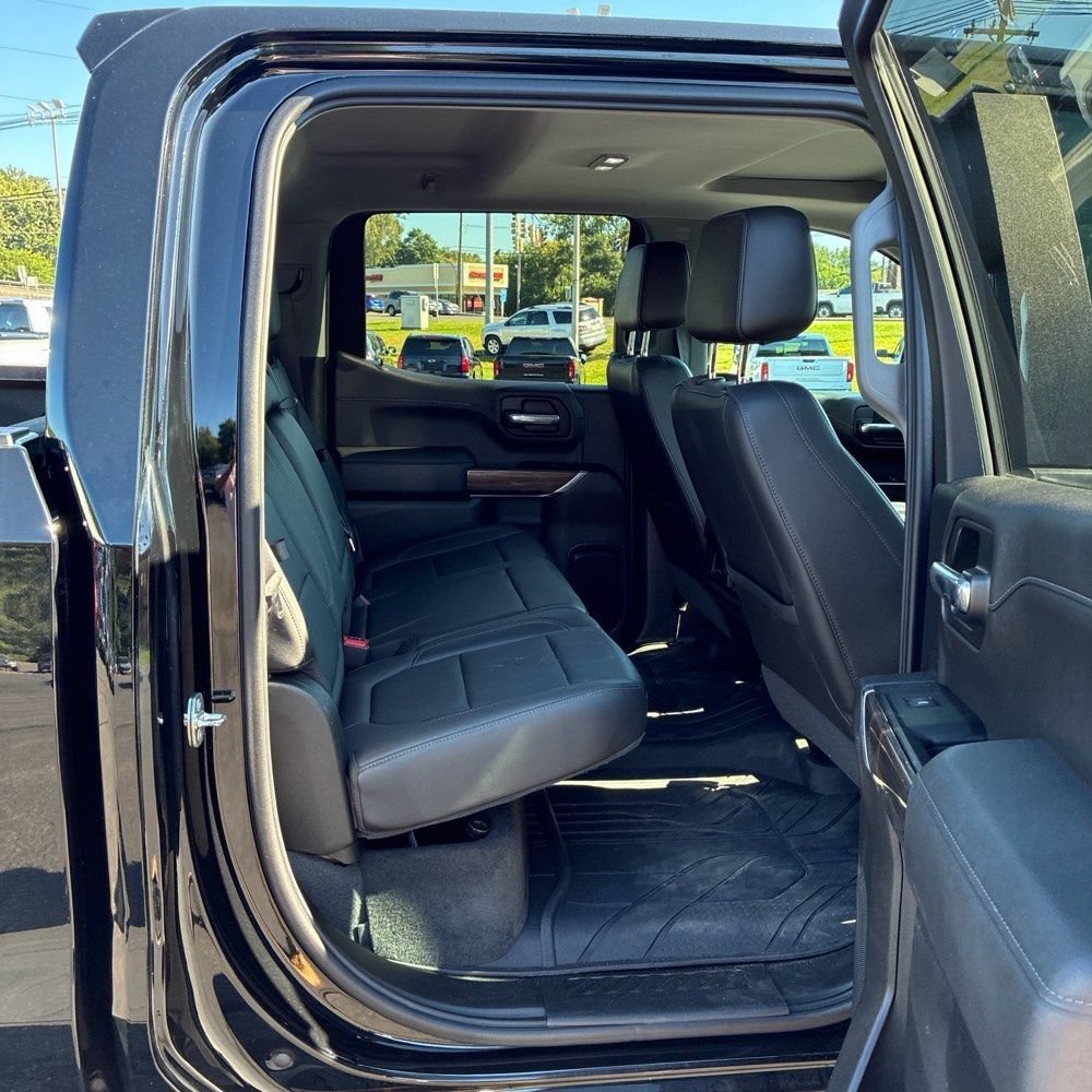 Used 2019 Chevrolet Silverado 1500 LT Trail Boss AWD/4WD image 11
