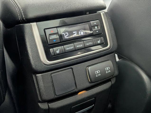Used 2021 Subaru Ascent Limited w/ Technology Package image 18
