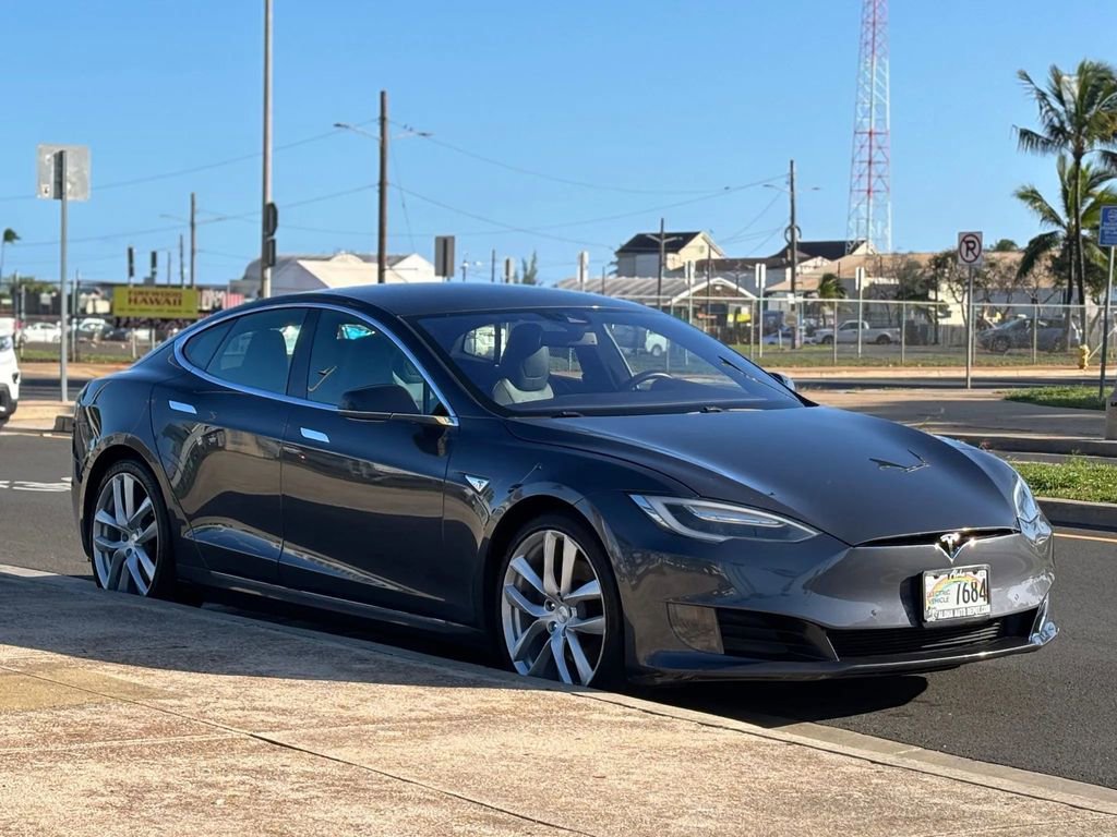 Used 2016 Tesla Model S 60 image 6