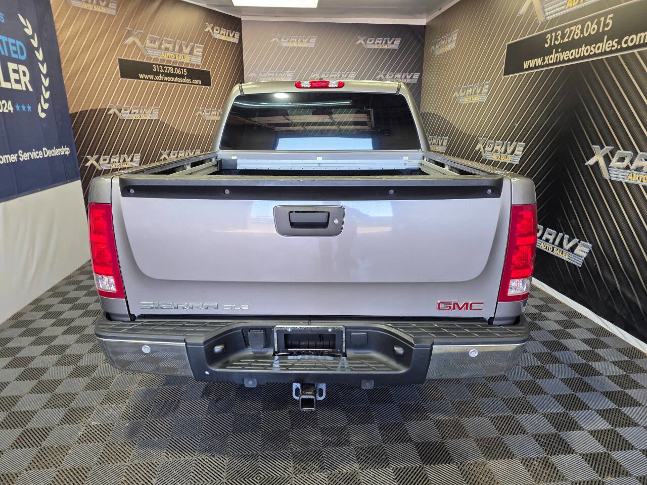 Used 2009 GMC Sierra 1500 SLE w/ Power Pack Plus AWD/4WD image 13
