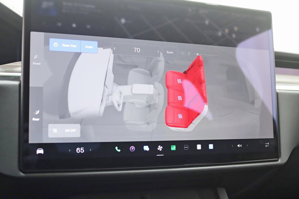 Used 2022 Tesla Model X image 18