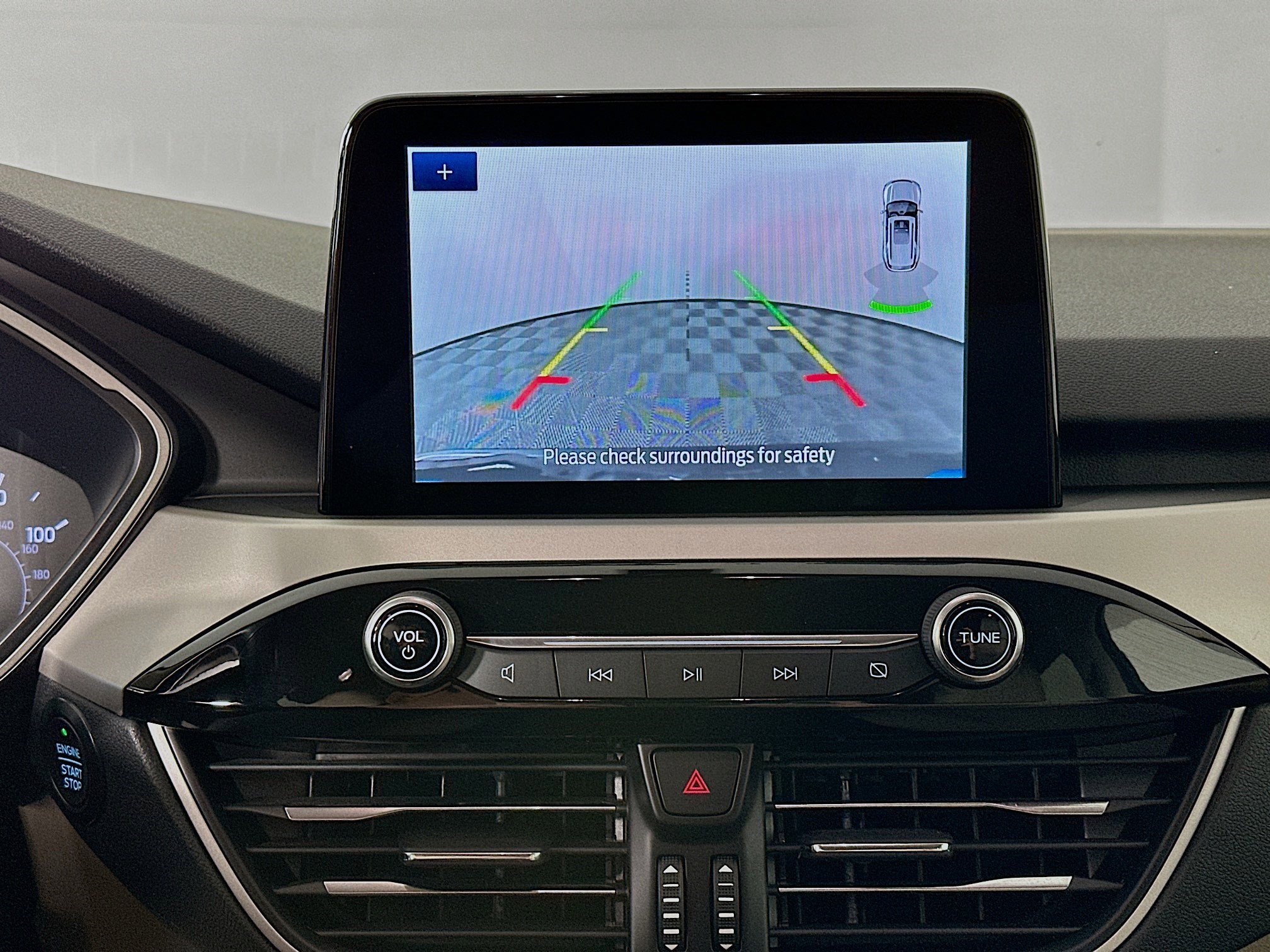 Used 2020 Ford Escape SEL image 16