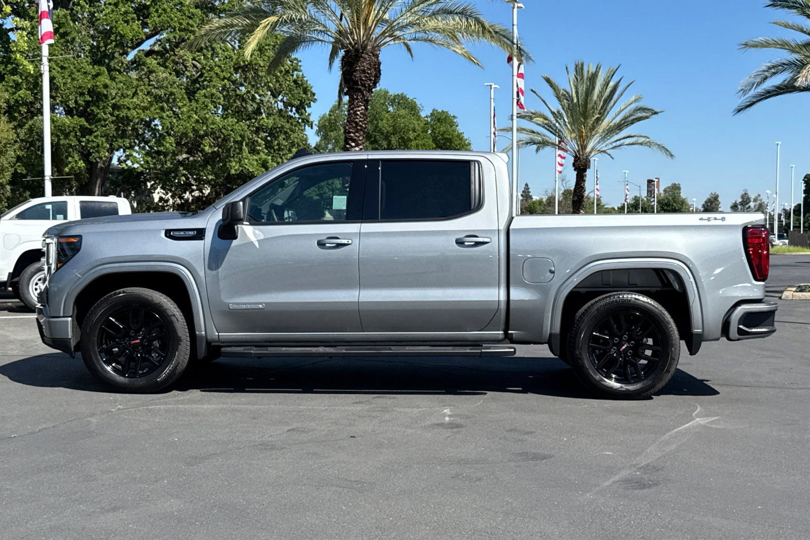 Used 2026 GMC Sierra 1500 Elevation w/ Max Trailering Package AWD/4WD image 6