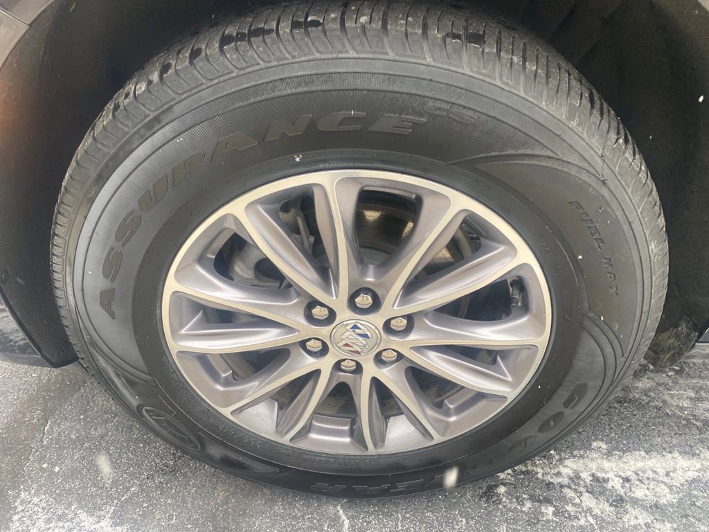 Used 2023 Buick Enclave Essence w/ Trailering Package, 5000 lbs. image 29