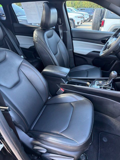 Used 2024 Jeep Compass Limited w/ Sun and Sound Group AWD/4WD image 15