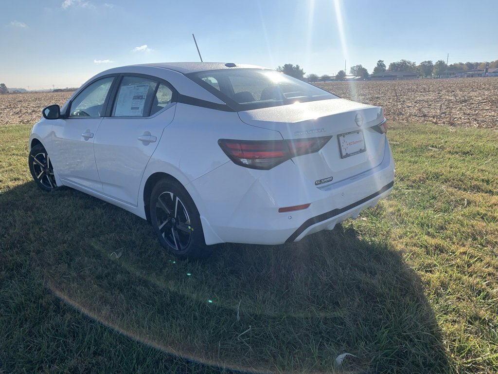 New 2025 Nissan Sentra SV w/ All-Weather Package image 7