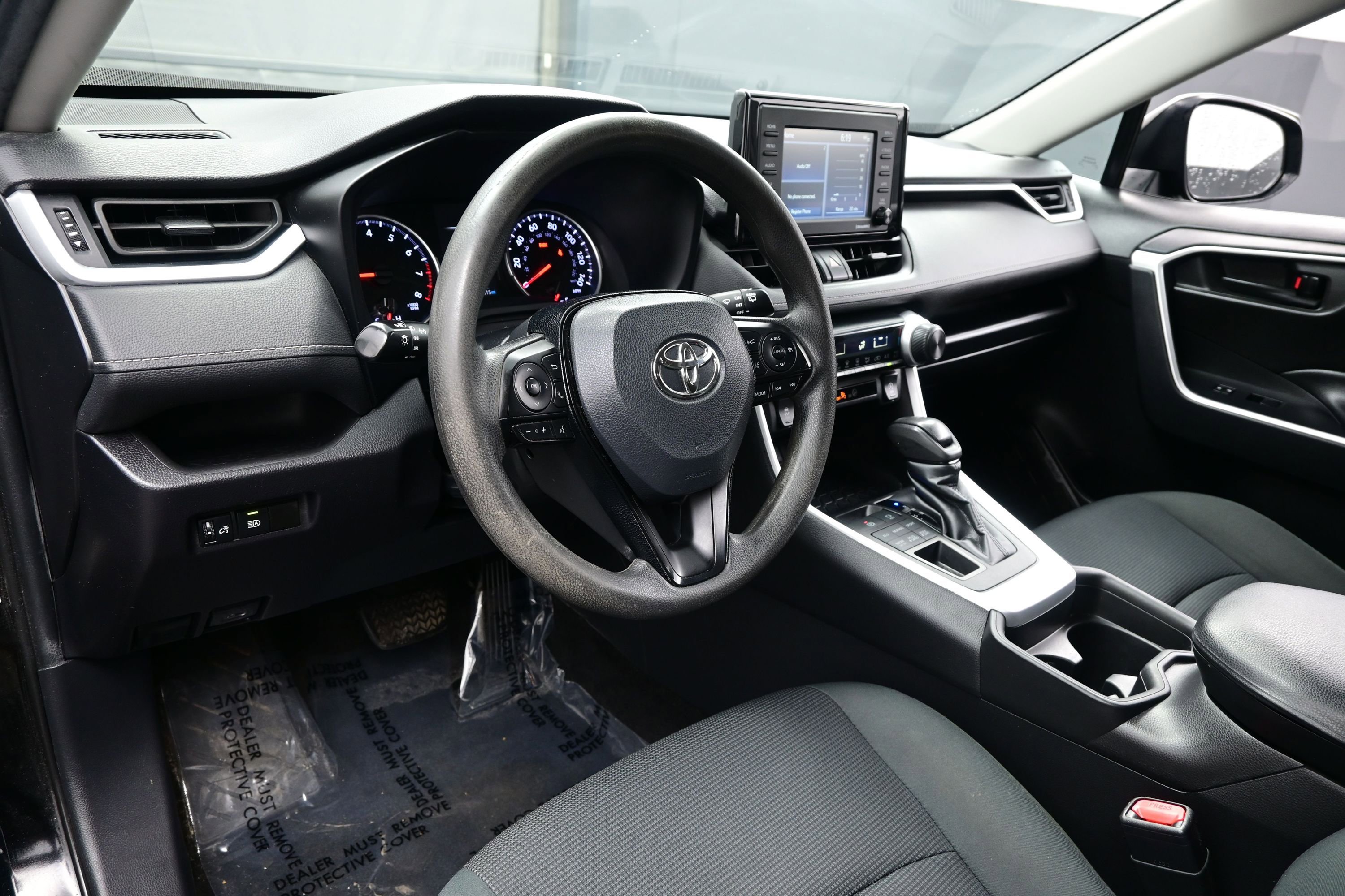 Used 2021 Toyota RAV4 LE AWD/4WD image 12