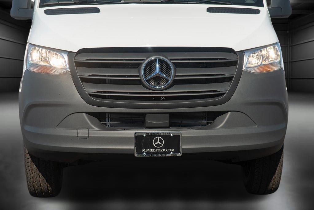 Used 2025 Mercedes-Benz Sprinter 2500 image 14