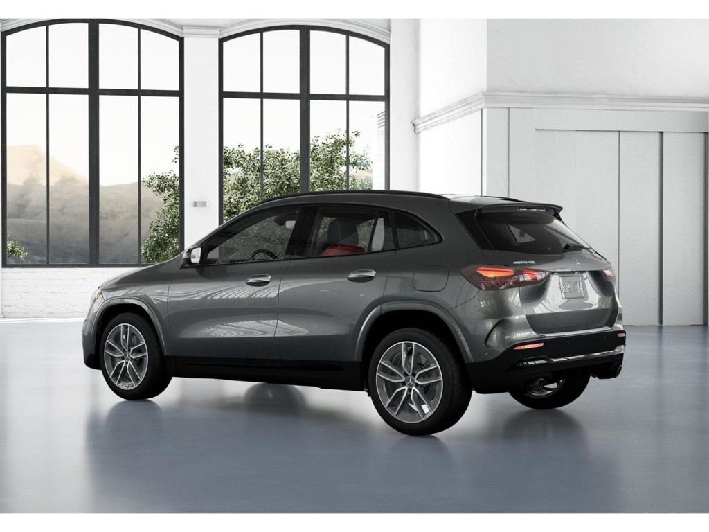 New 2026 Mercedes-Benz GLA 35 AMG 4MATIC image 30