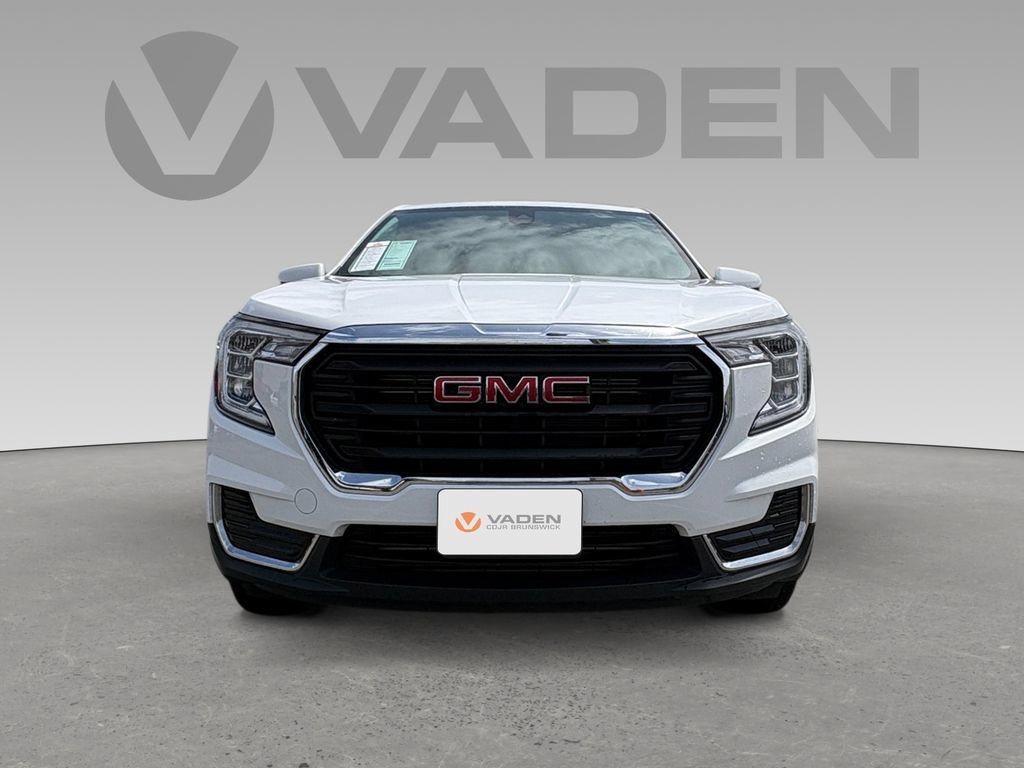 Used 2024 GMC Terrain SLE AWD/4WD image 22