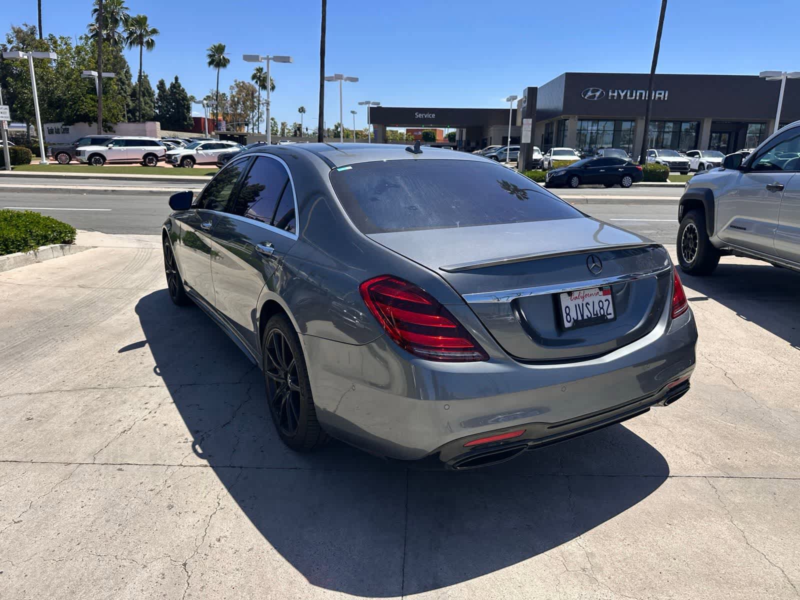 Used 2019 Mercedes-Benz S 450 Sedan image 3