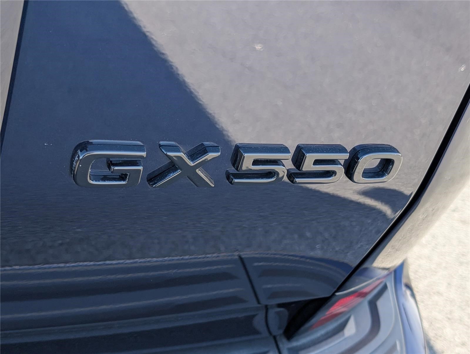 Certified 2025 Lexus GX 550 w/ Accessory Package (2T) image 9