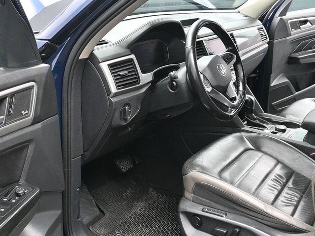 Used 2021 Volkswagen Atlas SEL Premium image 12