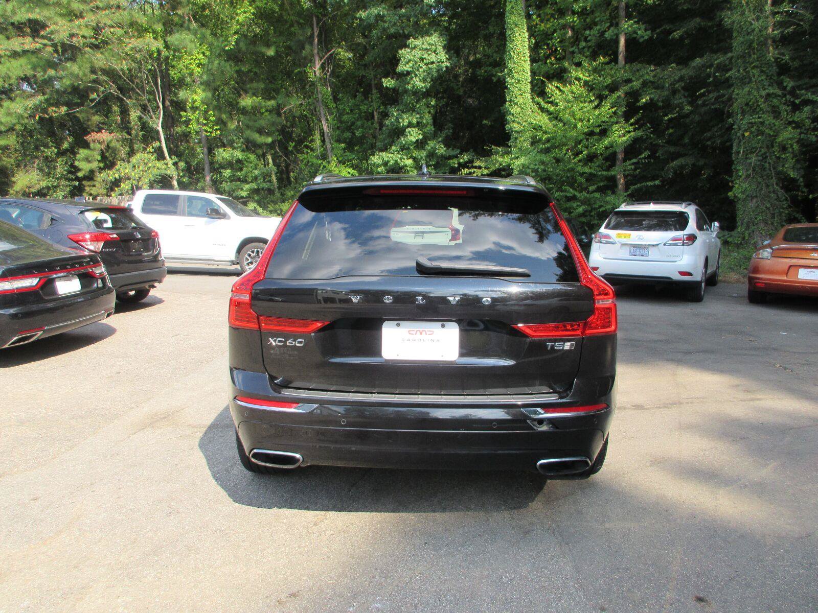 Used 2018 Volvo XC60 T5 Inscription w/ Convenience Package AWD/4WD image 6