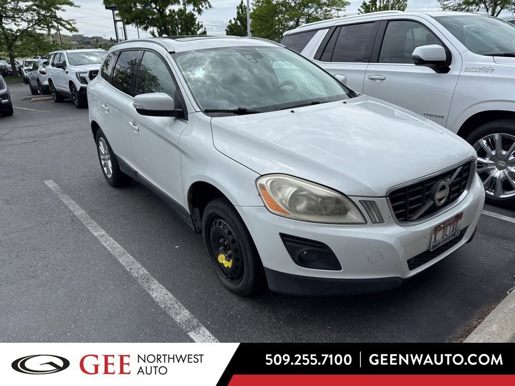Used 2010 Volvo XC60 T6 AWD/4WD image 1