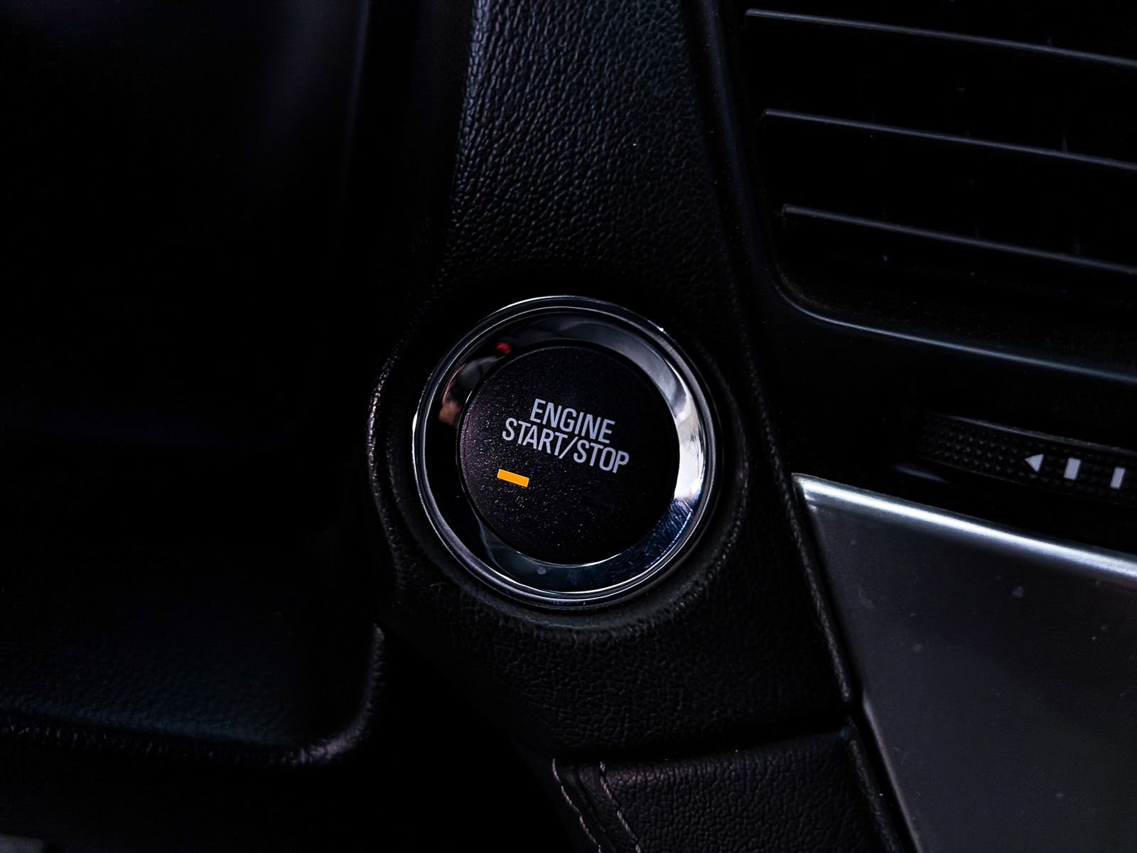 Used 2017 Chevrolet Tahoe LT w/ Luxury Package AWD/4WD image 20