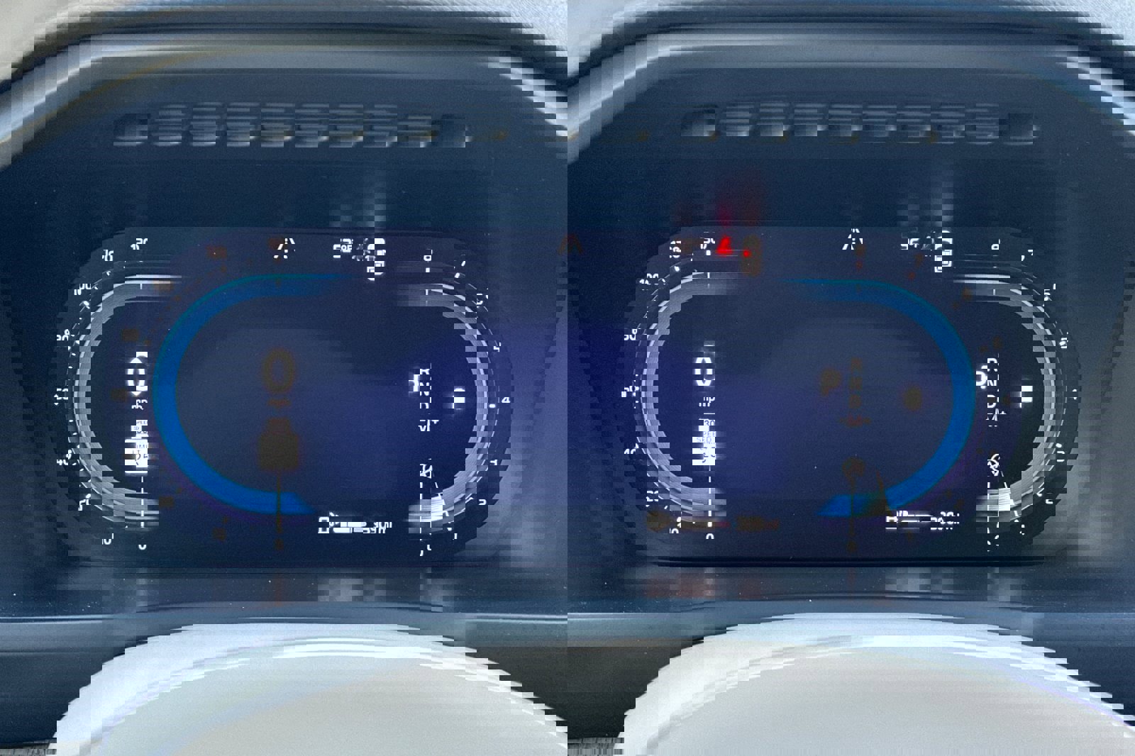 Certified 2023 Volvo XC90 B6 Plus w/ Protection Package Premier image 28