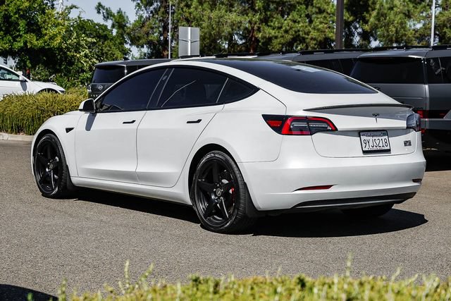 Used 2023 Tesla Model 3 Performance AWD/4WD image 2