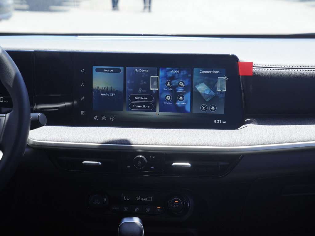 New 2026 Nissan Kicks SV FWD image 29
